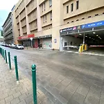 Free Parking, Airconditioning, 2 Bdr, Super Location